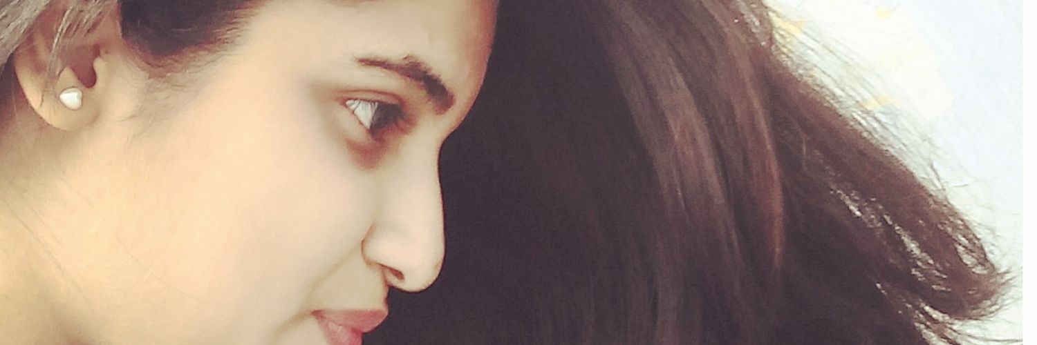 triptikapoor4's profile banner image