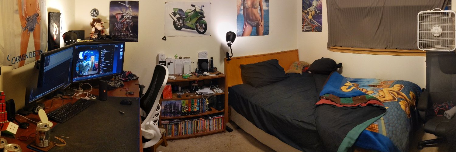 justgiz's profile banner image
