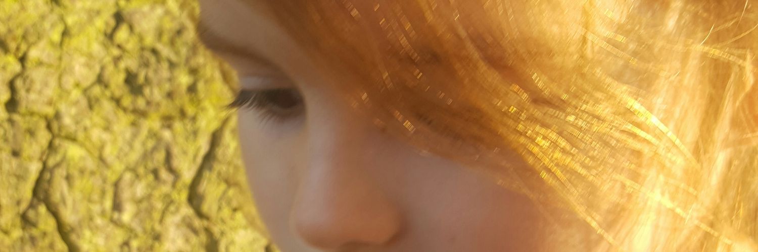 amoomb80's profile banner image