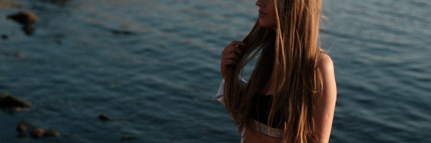Emily_murrr's profile banner image