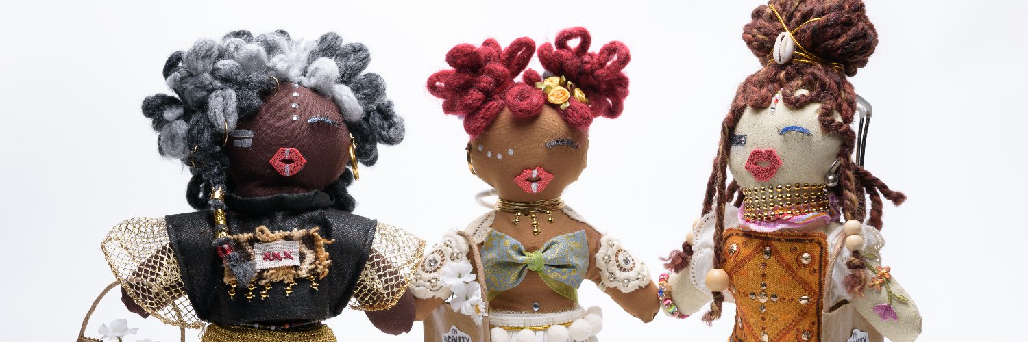 DollsMakePeace's profile banner image