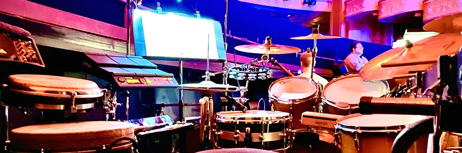 Mell Csicsila banner