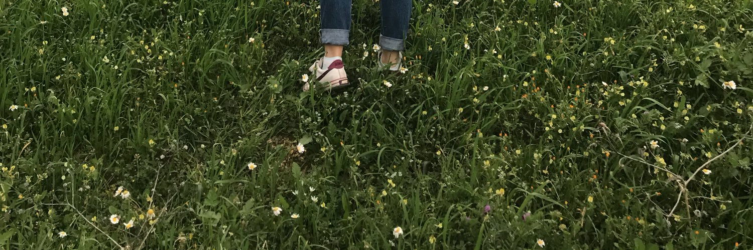 senaaaa's profile banner image
