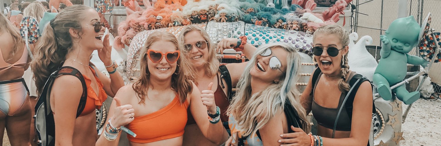 Alliemayers___'s profile banner image