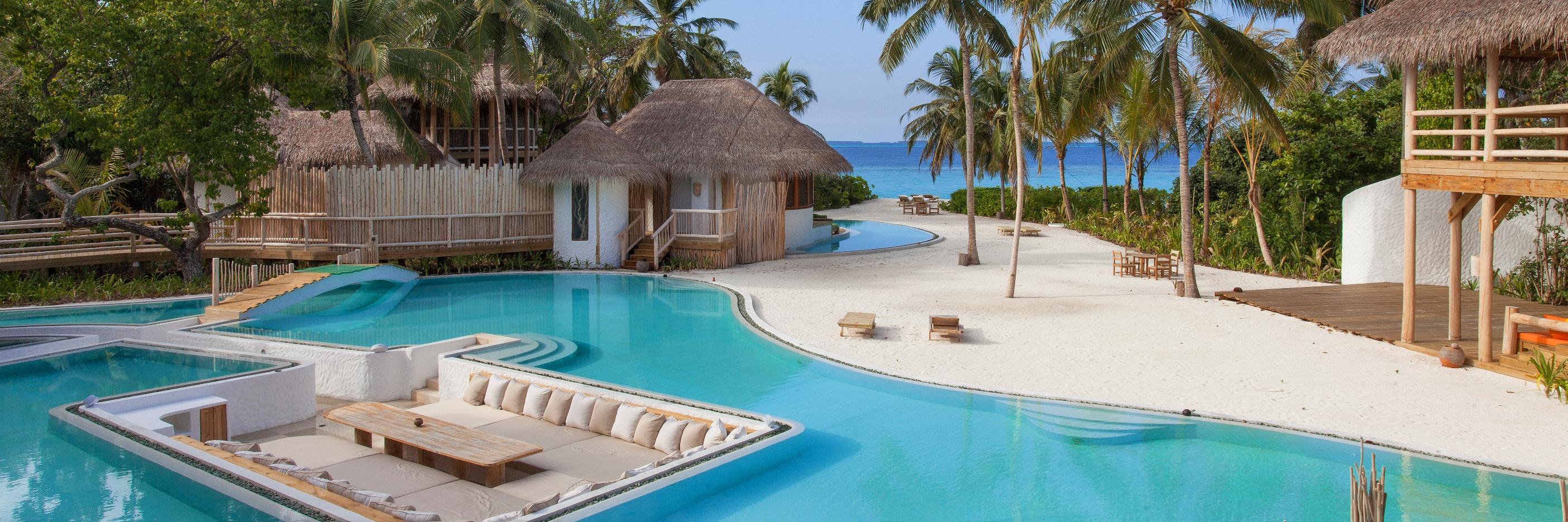 WRD_luxury's profile banner image