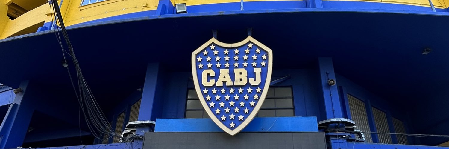 agozambolin's profile banner image
