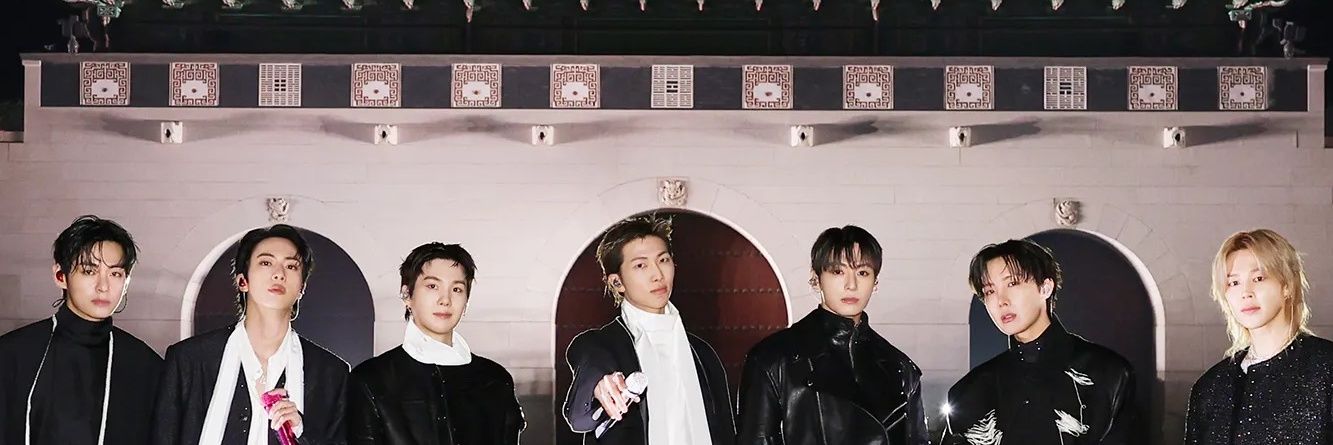 Steph⁷ is seeing BTS ⊙⊝⊜ banner