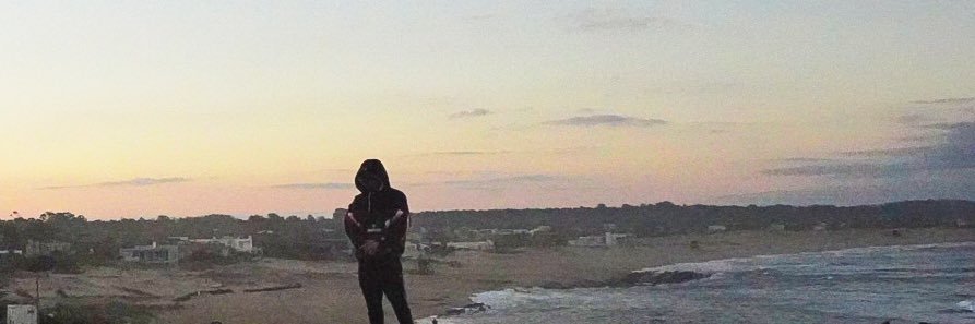 leitazk's profile banner image