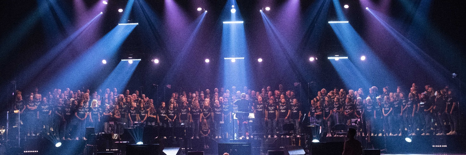 tousenchoeur's profile banner image