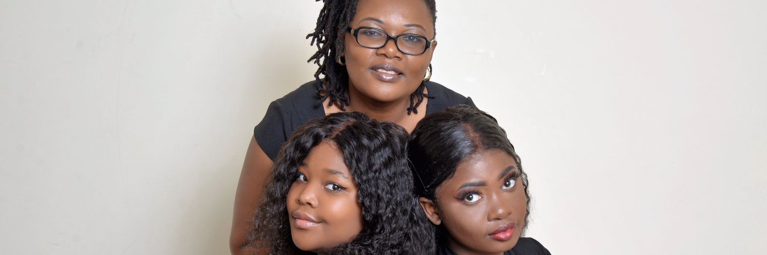 Woman_Gwa banner