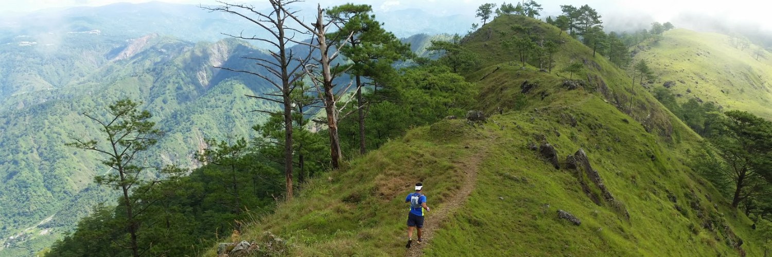 dennisuy's profile banner image