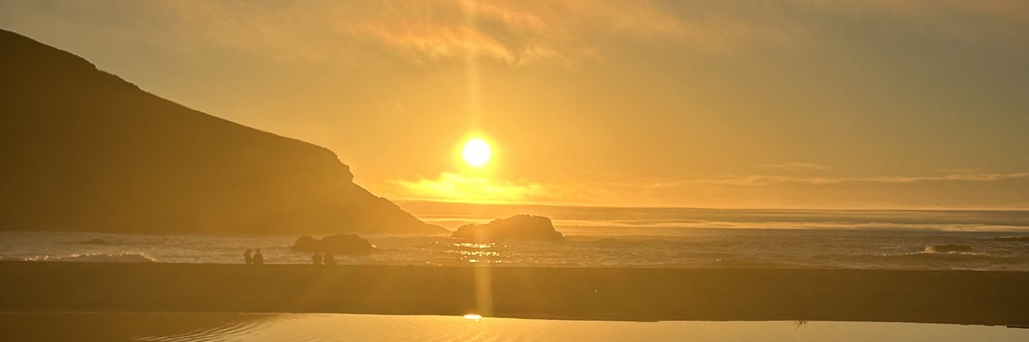 dmabrhmse's profile banner image