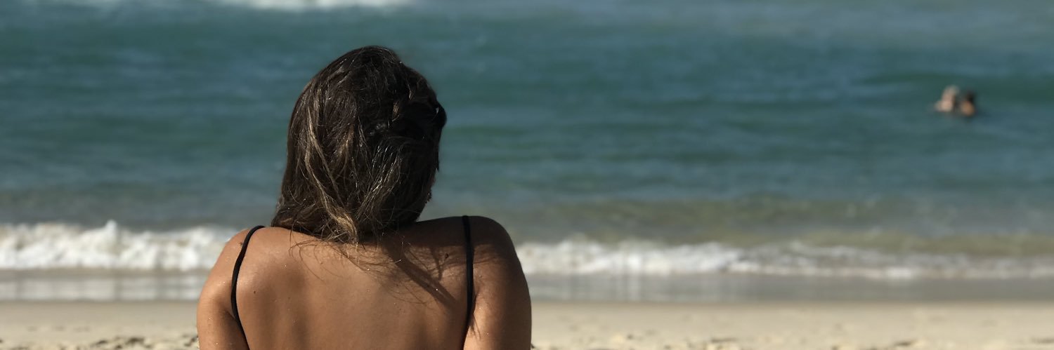 Agostina. banner