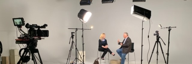 Susan Hamilton, Host banner