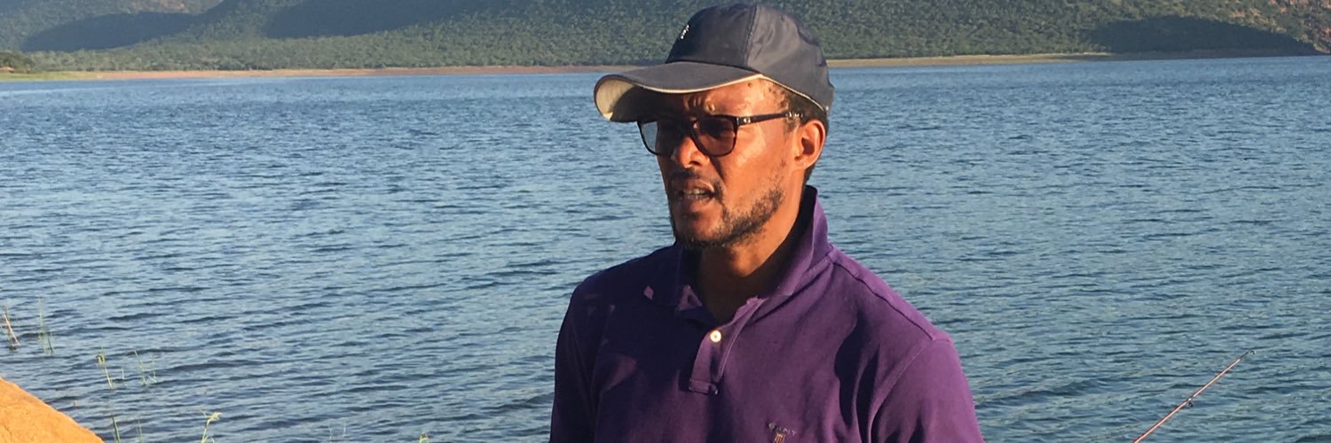 siphoche's profile banner image