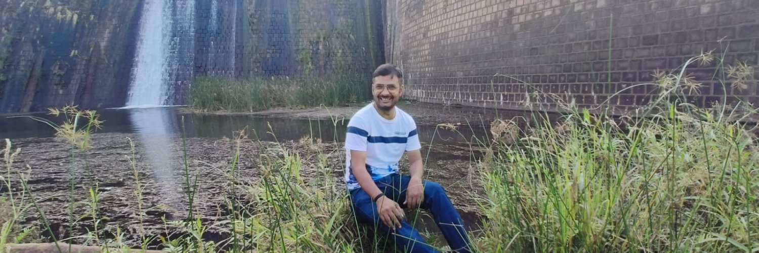 virtually_vikas's profile banner image