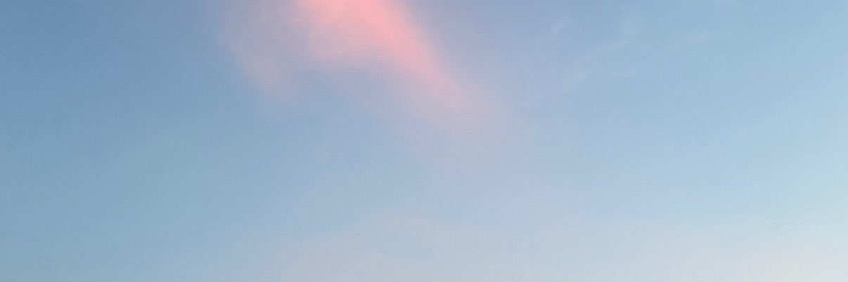 aavevic's profile banner image