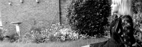 ritzyformidable Profile Banner