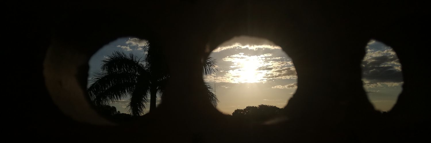 pazusadi's profile banner image
