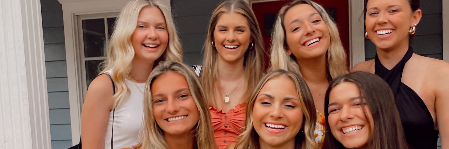 ReynoldsHailey1's profile banner image