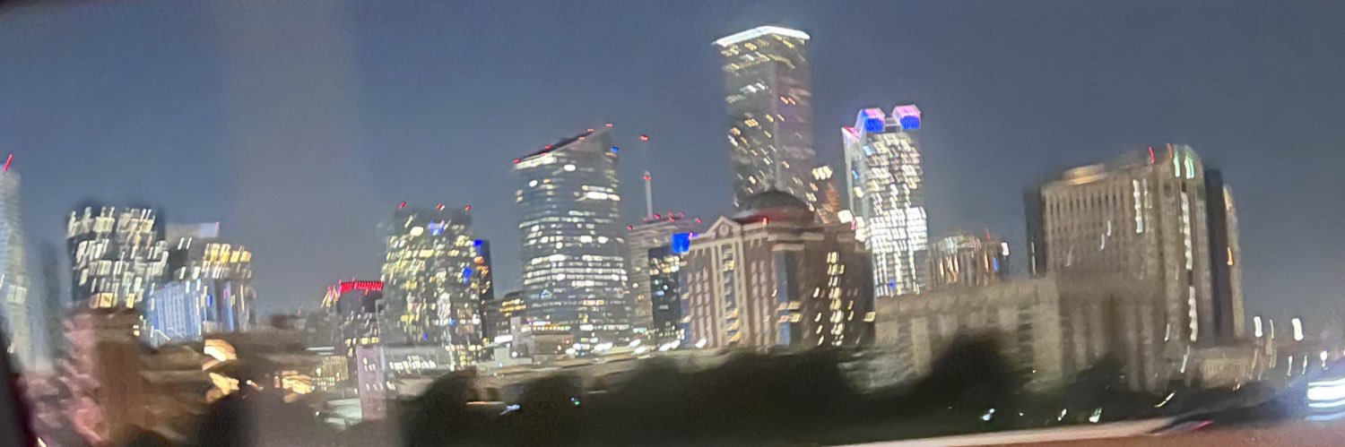 xb_bee's profile banner image