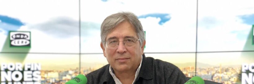 Ignacio Varela's banner