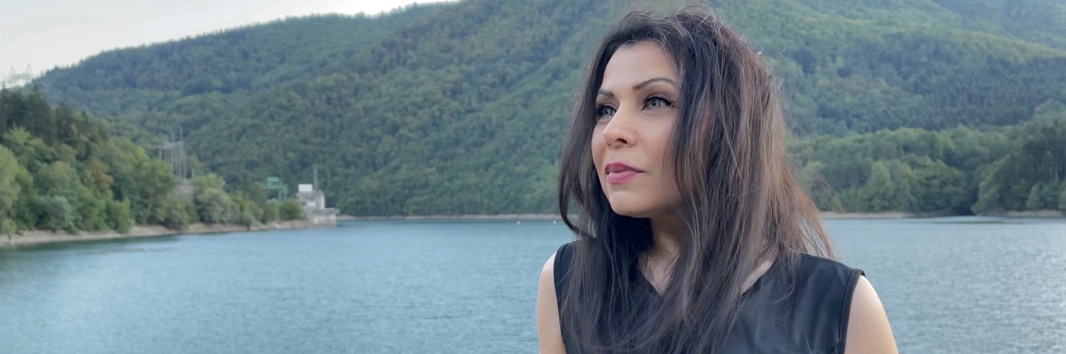 SheilaLayter's profile banner image