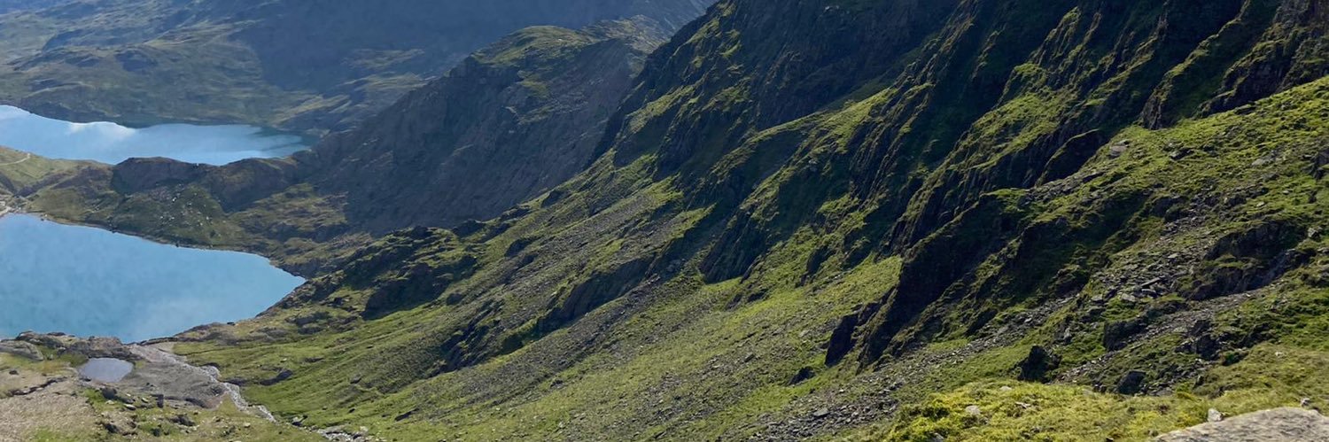 Emzibops's profile banner image