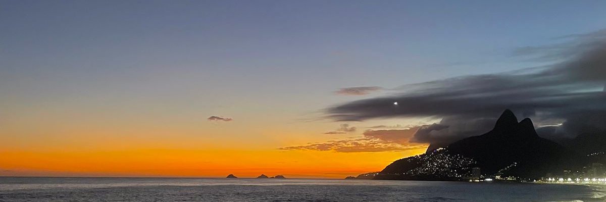 macielmari_'s profile banner image