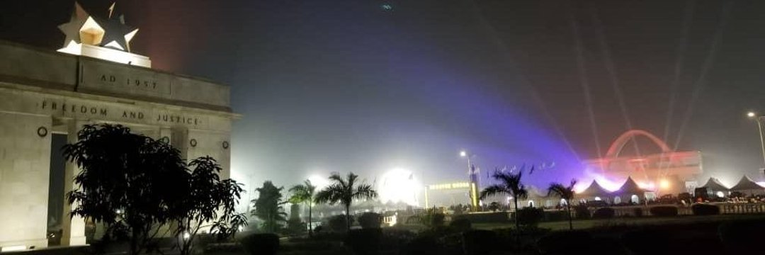 C O L L I N S banner