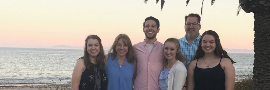erinwallace98's profile banner image