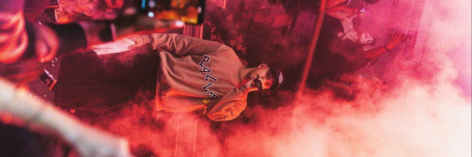 loryprin123's profile banner image