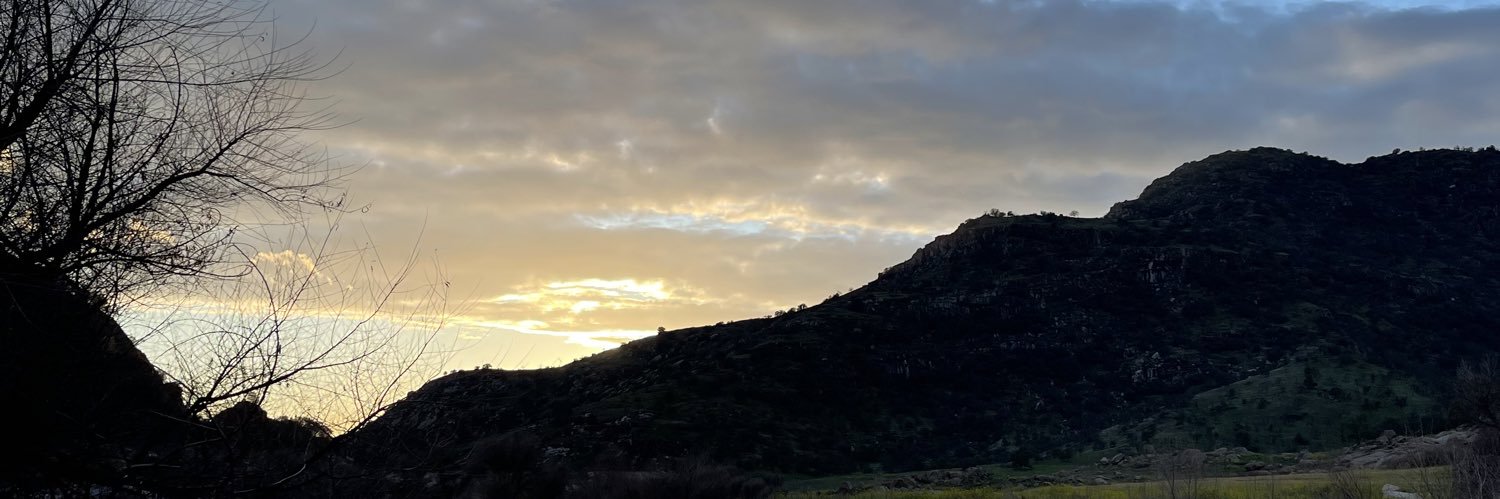 arielameliaaa's profile banner image