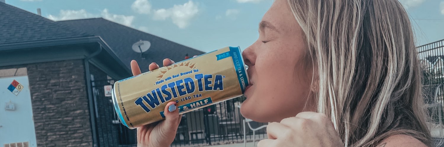 MaddyTHowe's profile banner image