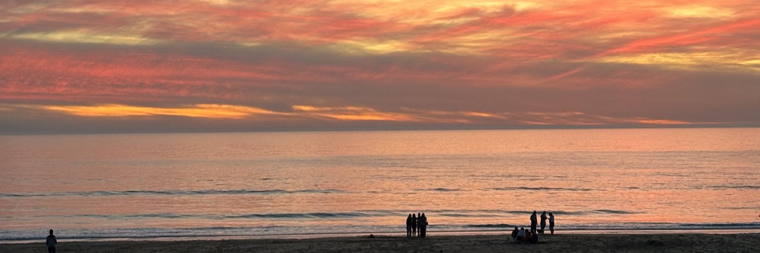 emmalrcx's profile banner image
