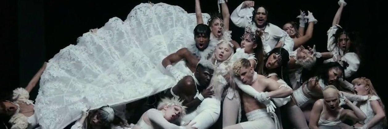bornthiswell_'s profile banner image
