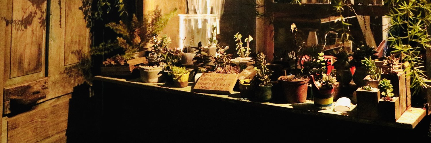 danghieun's profile banner image