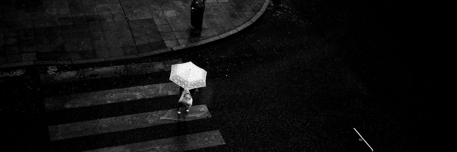 Roberto Almendral banner