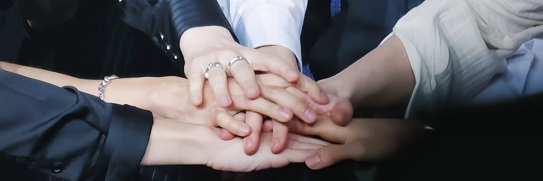 suninme77's profile banner image
