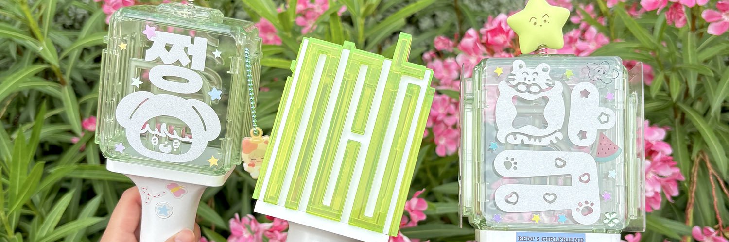 𝙢 𝙤 𝙡 𝙡 𝙮 ˙˙̮♡ banner