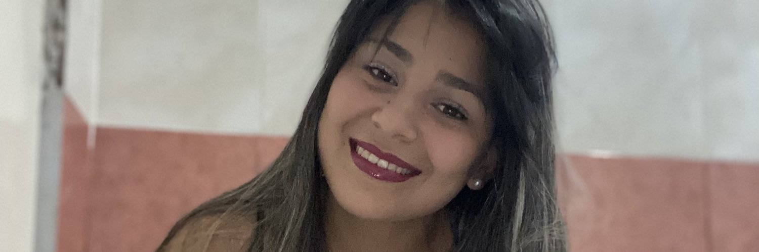 IvonGoomez's profile banner image