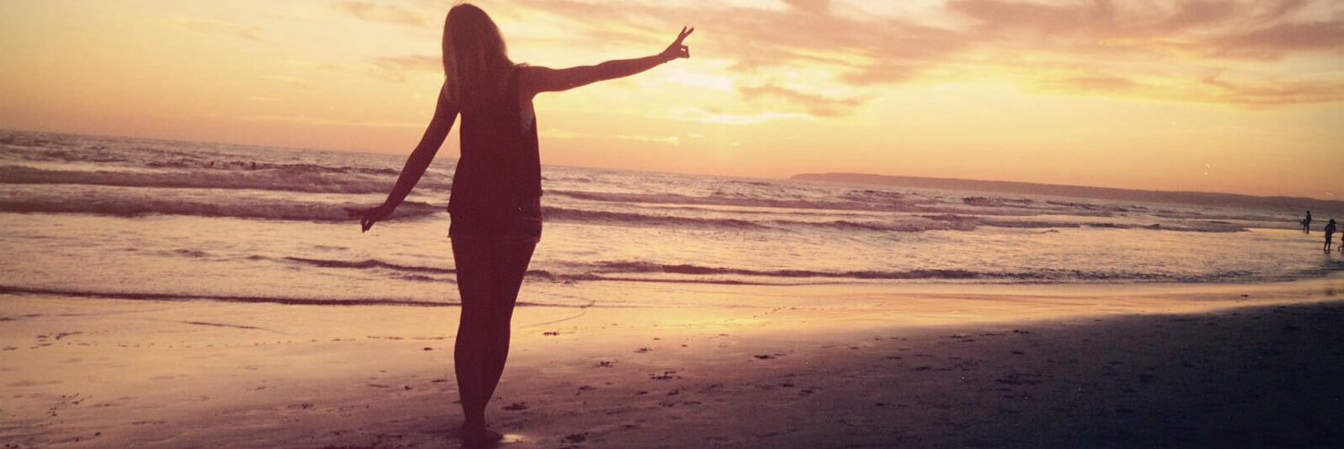 Caroapril's profile banner image