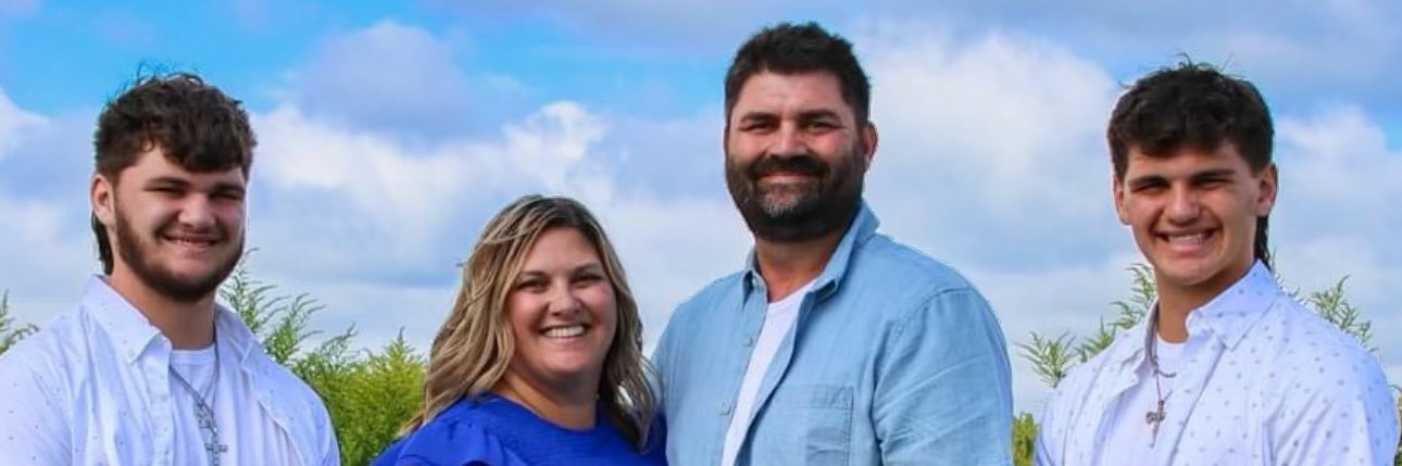 AngieSwiatSmith's profile banner image