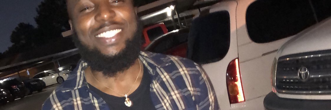 Mackmaynee's profile banner image