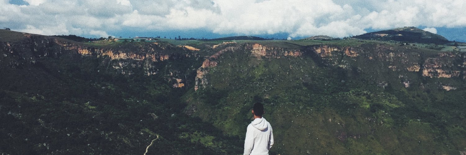 alejo_cueto's profile banner image