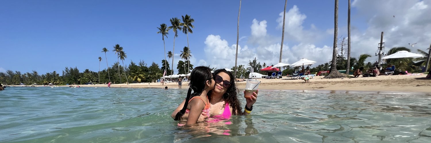 Jenniferteee_'s profile banner image
