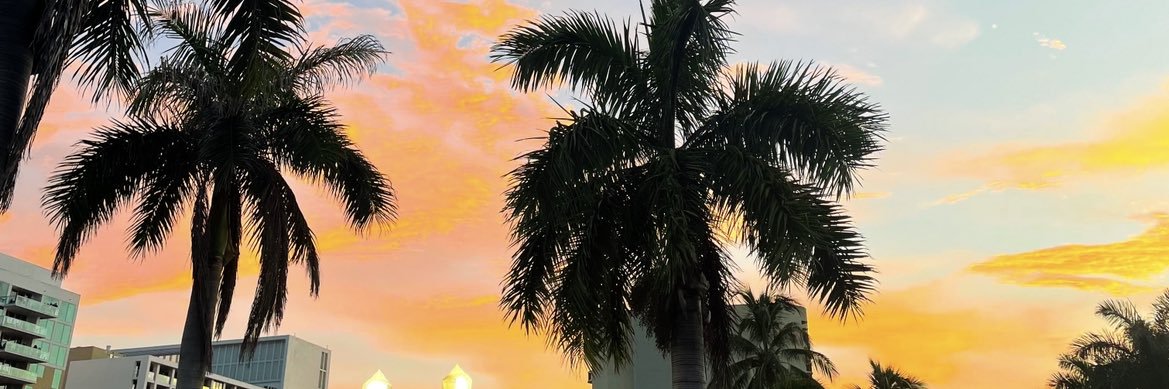 tessaa_30's profile banner image