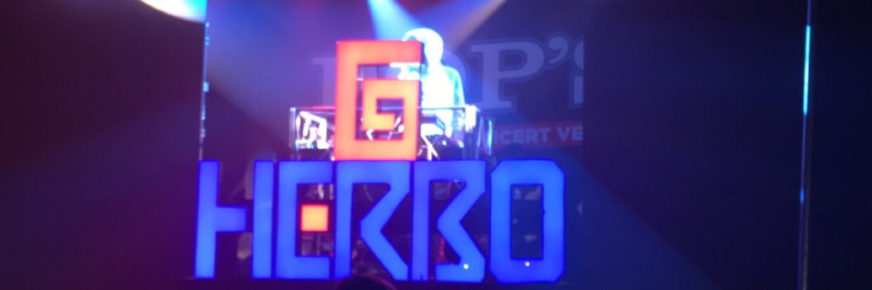peltondc's profile banner image