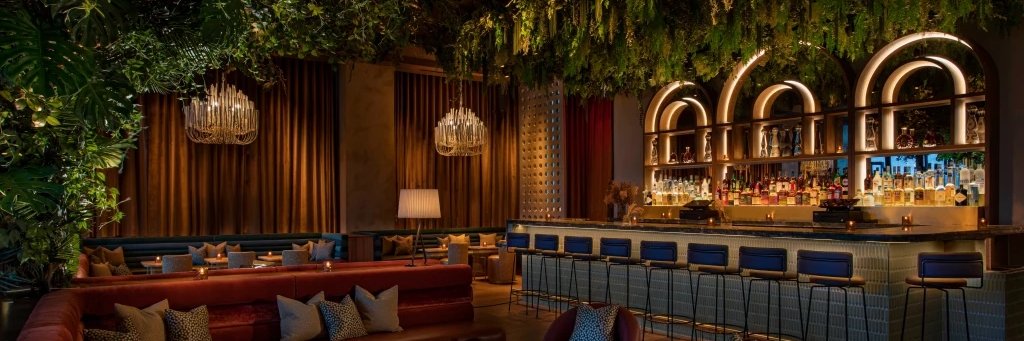 Jason Strauss banner