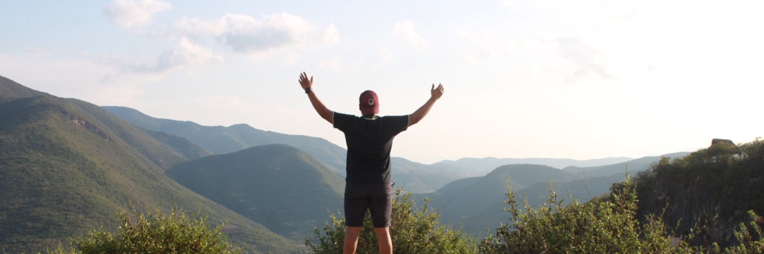 JulioPazaran_'s profile banner image